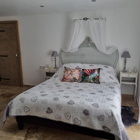Bed and Breakfast La Bastide Bédarrides Esterno foto