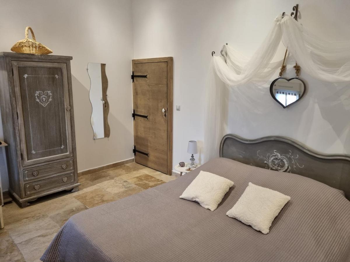 Bed and Breakfast La Bastide Bédarrides Esterno foto